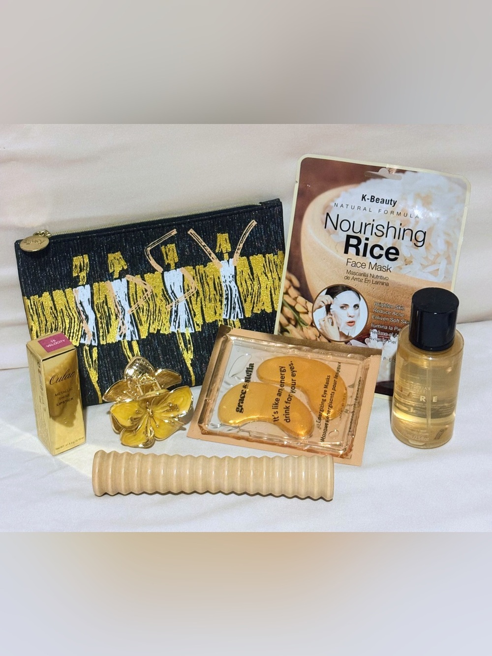 Victoria Secret w/Extras Gold & Black Spa Gift Set - nwot